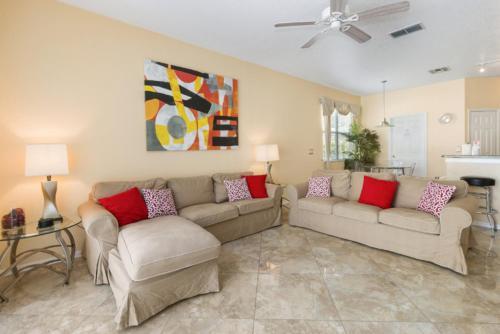 Villa 5 Bedroom Home At Highlands Reserve 157
