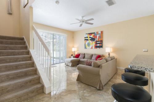 Villa 5 Bedroom Home At Highlands Reserve 157