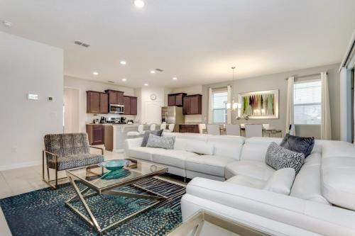 South Facing Pool Spa, Game Room Home Is Loaded! Villa