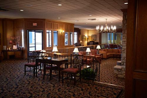 Don Hall's Guesthouse Hotel & Conference Center