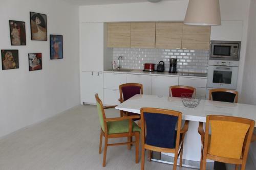 Apartm�ny St?�bro