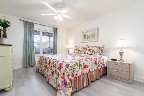 Emerald Dunes #204