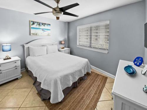 Mainsail Condominiums #332 By Destin Getaways