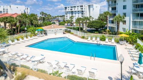 Apartamento Dolphin Point 701a Condo