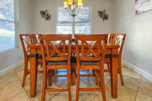 Villages Of Crystal Beach: Osprey Landing
