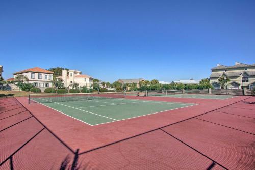 Apartamento Airy Destin Condo With Pool - Walk To Private Beach!