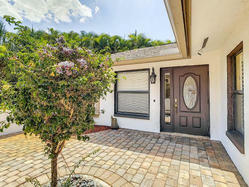 Villa Entire House* Luxurious Home,heated Pool*