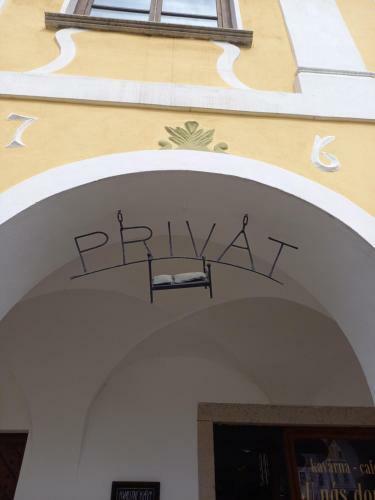 Apartm�n U Jaro??