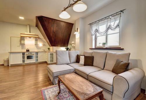 Apartm�ny T?ebo? B�l� Ber�nek