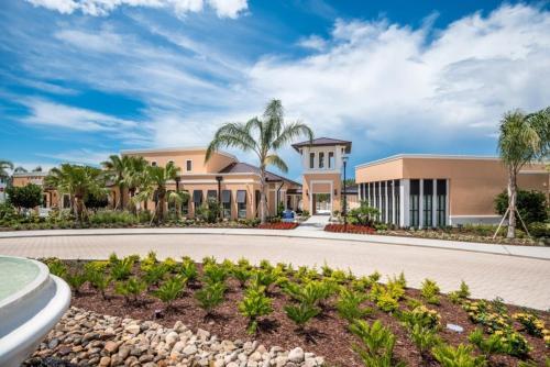 1545carey Townhouse