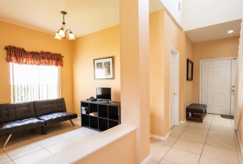 87285 7 Bedroom Pool Home,cumbrian Lakes Kissimmee