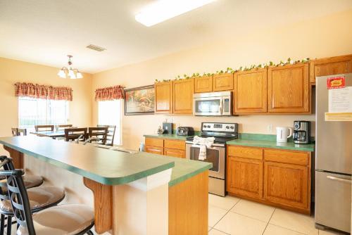 87285 7 Bedroom Pool Home,cumbrian Lakes Kissimmee