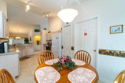 86007 Private Pool Home, Liberty Village-kissimmee