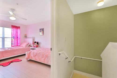 Magical Retreat At Venetian Bay