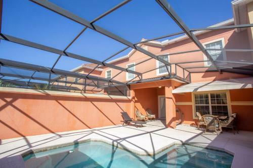 Stunning 4 Bd W/ Pool Close To Disney 8940