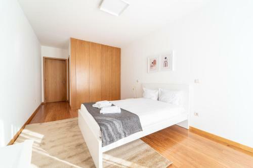 Santo Amaro - V3 Privada Com Piscina, Localizada Junto Ao Golf - Ponte de Lima