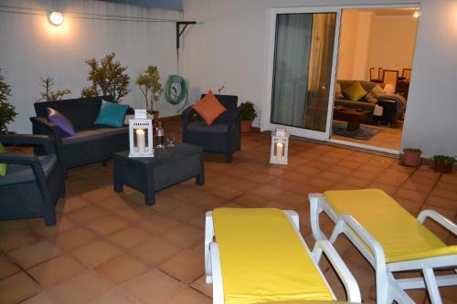 Sea View Apartment