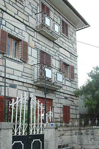 Casa Fam�lia Cedo
