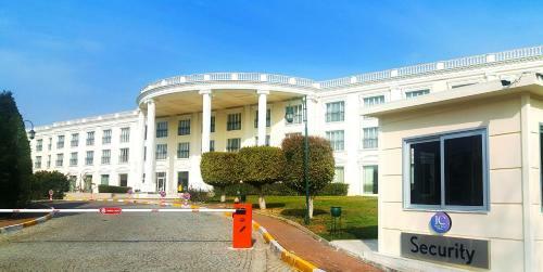Ic Hotels Airport