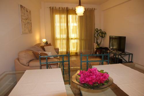 Apartment Near The Sea