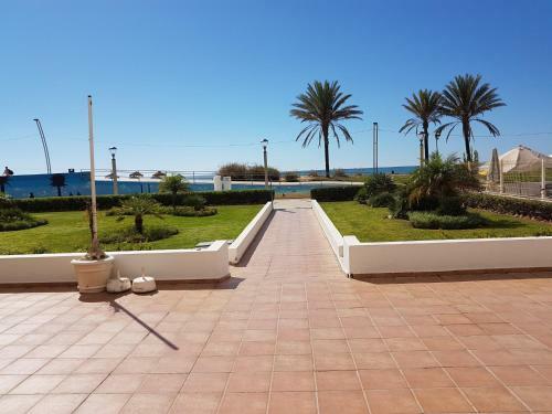 Apartment Girasol Front Beach Quarteira Algarve