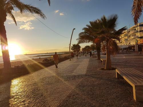 Apartment Girasol Front Beach Quarteira Algarve
