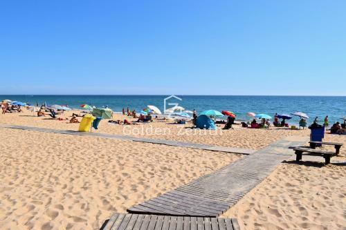 Cavalo Preto Luxury Beach Apartment