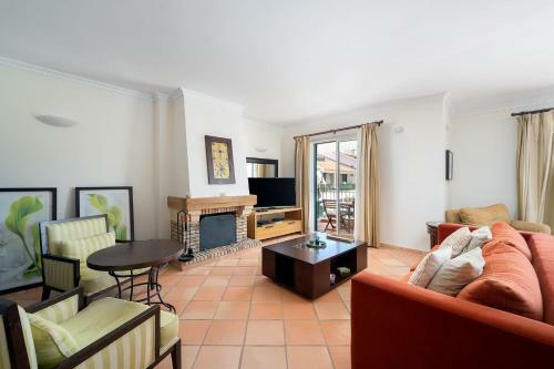 3 Bedroom Apartment In Gated Complex With Pool Vila Sol Resort