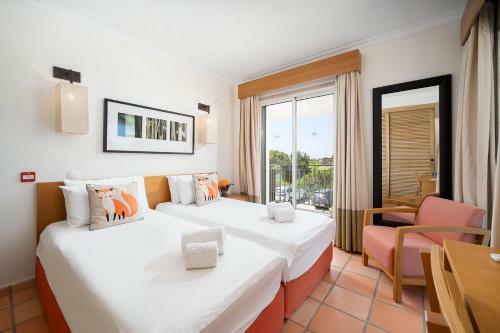 3 Bedroom Apartment In Gated Complex With Pool Vila Sol Resort