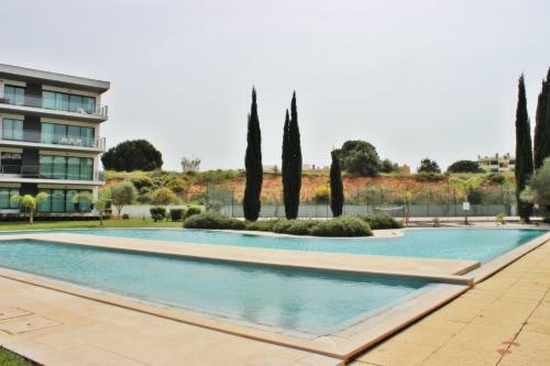 Residences Golf Club Apartment