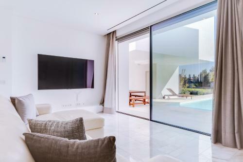 Villa M30 - Luxury Villa Front Golf - Private Pool