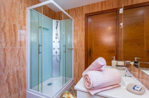 Apartamento T3 Alex,moderno Iluminado E Amplo,excelente Local