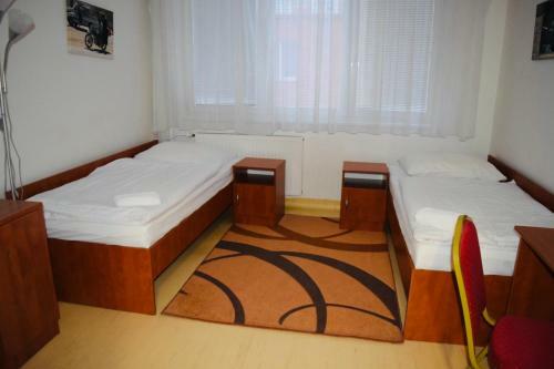 Lowcost Hostel