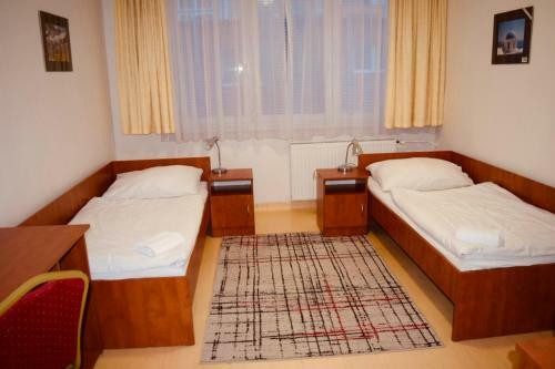 Lowcost Hostel