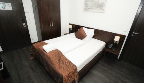 The Atrium Hotel