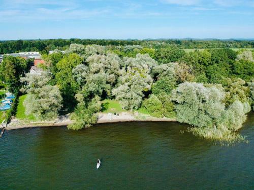 Apartamento Ferien-apartment Seewiesen Mit Privatstrand