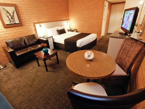 Rivercity Motel