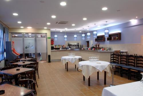 Hotel Cari�ena