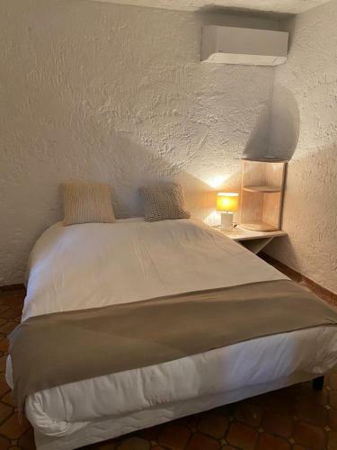 Villa Proven�ale 10 Personnes, Vue Mer Et Piscine