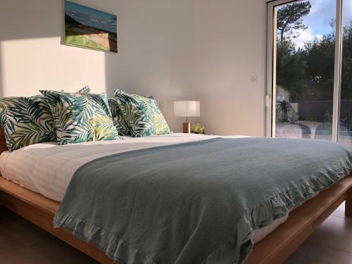 Location Villa Entre Lac Et Oc�an Avec Son Spa de Nage