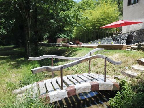 Bed & Breakfast Moulin Bas, Pr�s de La Rivi�re
