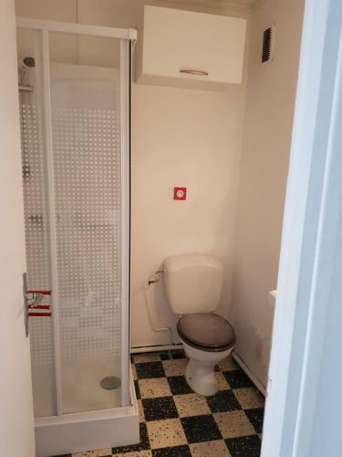 Apartamento Joli Studio Proche de La Mer