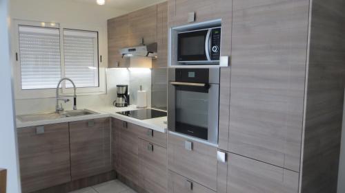 Apartamentos Le Neulos,av Roussillon Canet-plage
