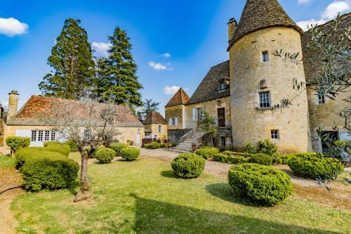 Villa Avec Piscine Sur Le Domaine D'un Ch�teau