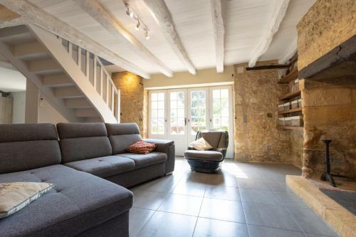 Villa Avec Piscine Sur Le Domaine D'un Ch�teau