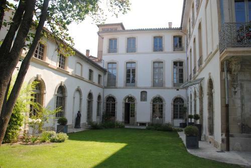 Les Jardins De Marze