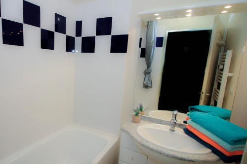 Apartamento Centre Carcassonne,sans Vis � Vis,terrasse,piscine