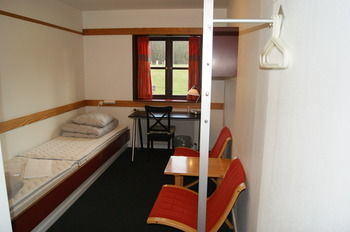 Danhostel Hiller�d