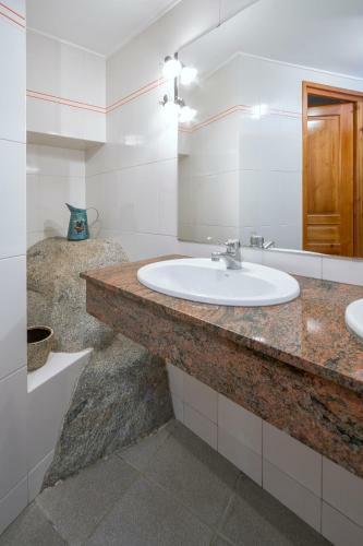 Hotel Farr� D'avall