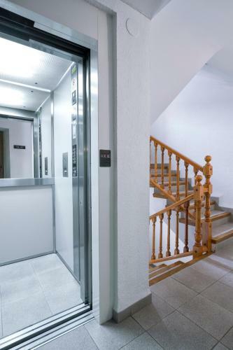 Hotel Farr� D'avall